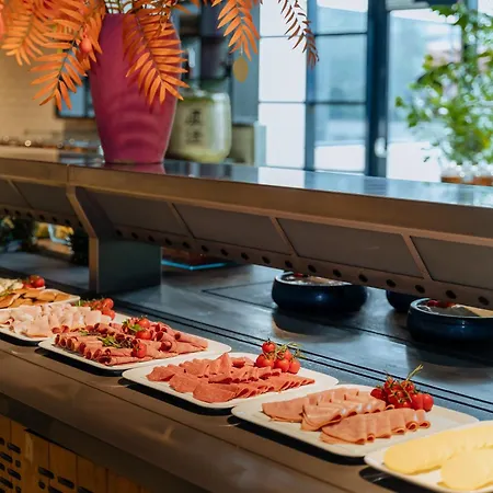 Corendon Plaza Amsterdam Schiphol Airport Hotel-3